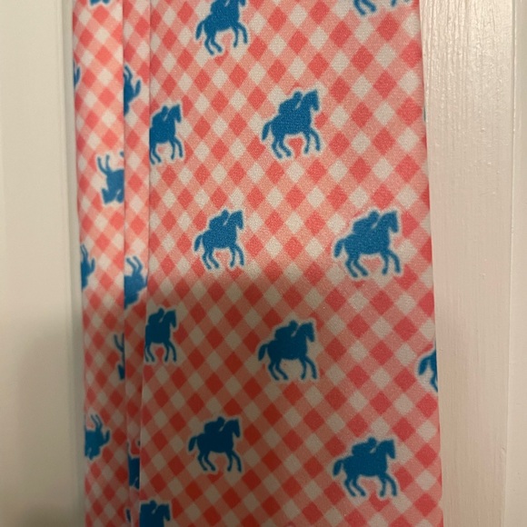 Gentleman Tie - Picture 1 of 4